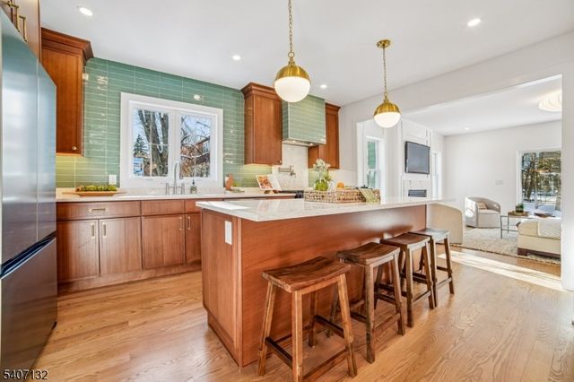 135 Union Ave, Maplewood Twp., NJ 07040