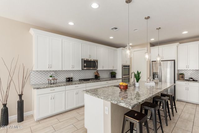 985 W ZION Way, Chandler, AZ 85248