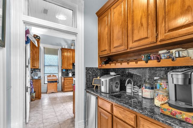 408 S Center Street, Forney, TX 75126