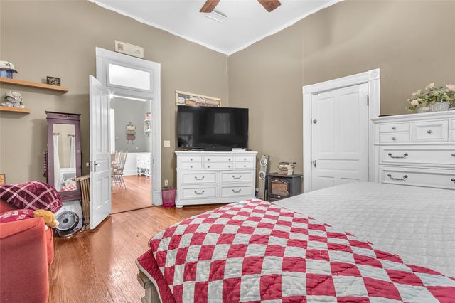 408 S Center Street, Forney, TX 75126