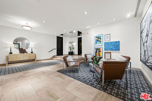 268 S Lasky Drive 204, Beverly Hills, CA 90212