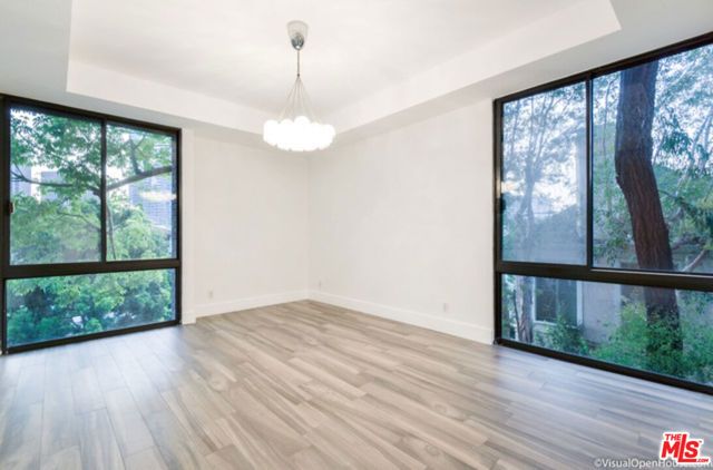 268 S Lasky Drive 204, Beverly Hills, CA 90212