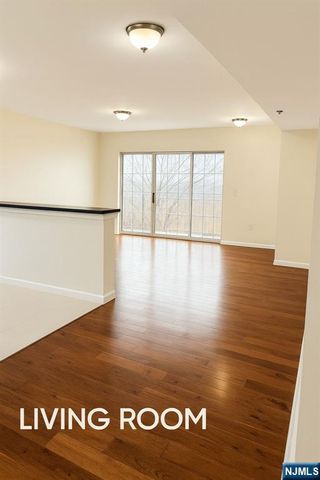 2207 Grand Avenue 3, North Bergen, NJ 07047