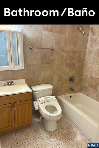 2207 Grand Avenue 3, North Bergen, NJ 07047