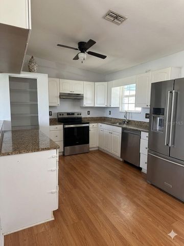 900 NE 18TH TERRACE, Cape Coral, FL 33909