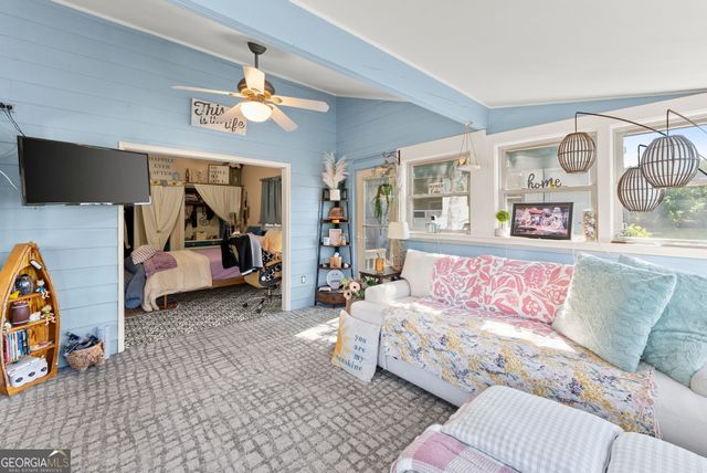 1035 Mountain Shadows Drive, Cleveland, GA 30528