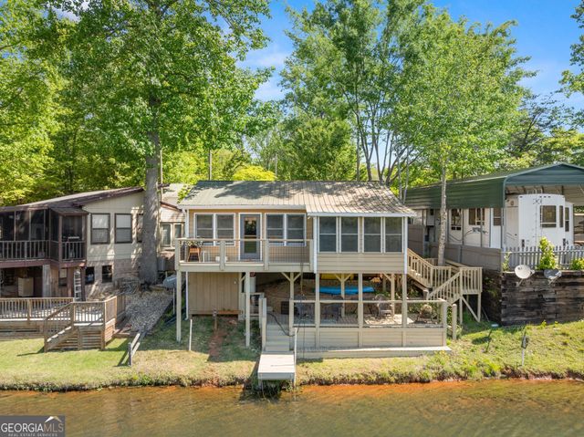 1035 Mountain Shadows Drive, Cleveland, GA 30528