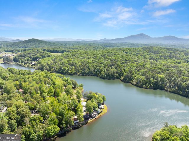 1035 Mountain Shadows Drive, Cleveland, GA 30528