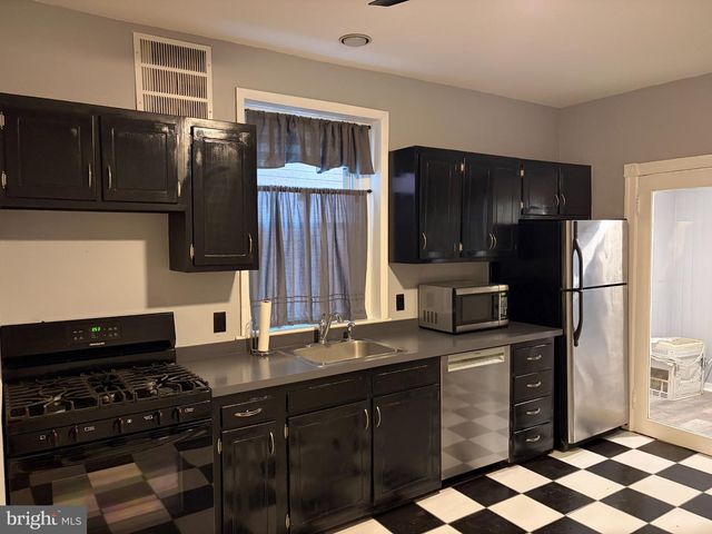 312 RACE ST, Perkasie, PA 18944