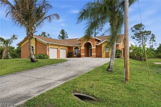 640 Clancy ST E, Lehigh Acres, FL 33974