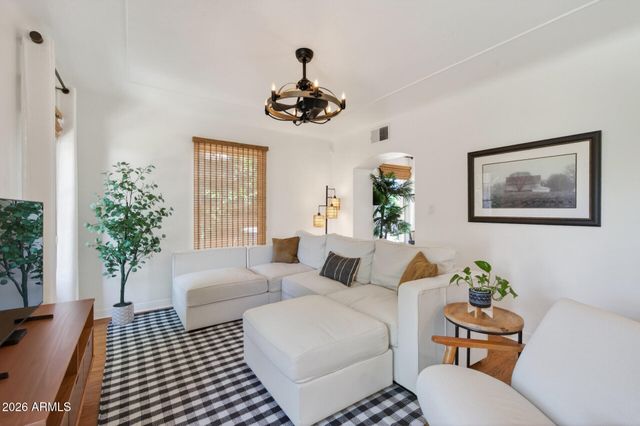 130 E ALVARADO Road, Phoenix, AZ 85004