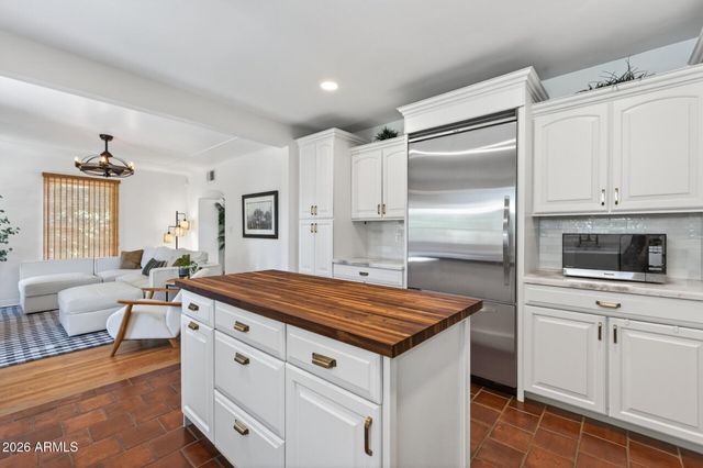 130 E ALVARADO Road, Phoenix, AZ 85004