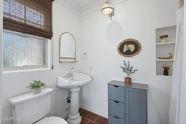 130 E ALVARADO Road, Phoenix, AZ 85004