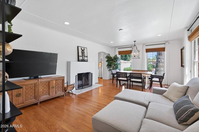 130 E ALVARADO Road, Phoenix, AZ 85004