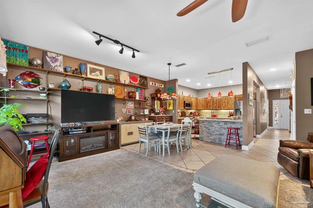 4615 Nancy Ln 7, Orange Beach, AL 36561