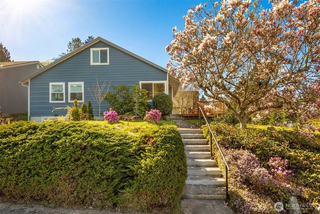 4605 49th Avenue S, Seattle, WA 98118