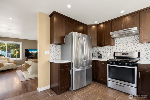 4605 49th Avenue S, Seattle, WA 98118