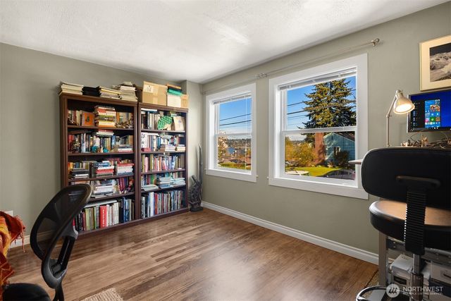 4605 49th Avenue S, Seattle, WA 98118