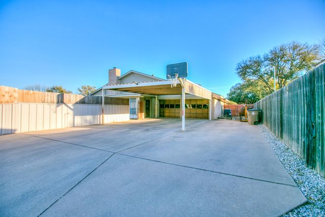 3002 Palo Duro Drive, San Angelo, TX 76904