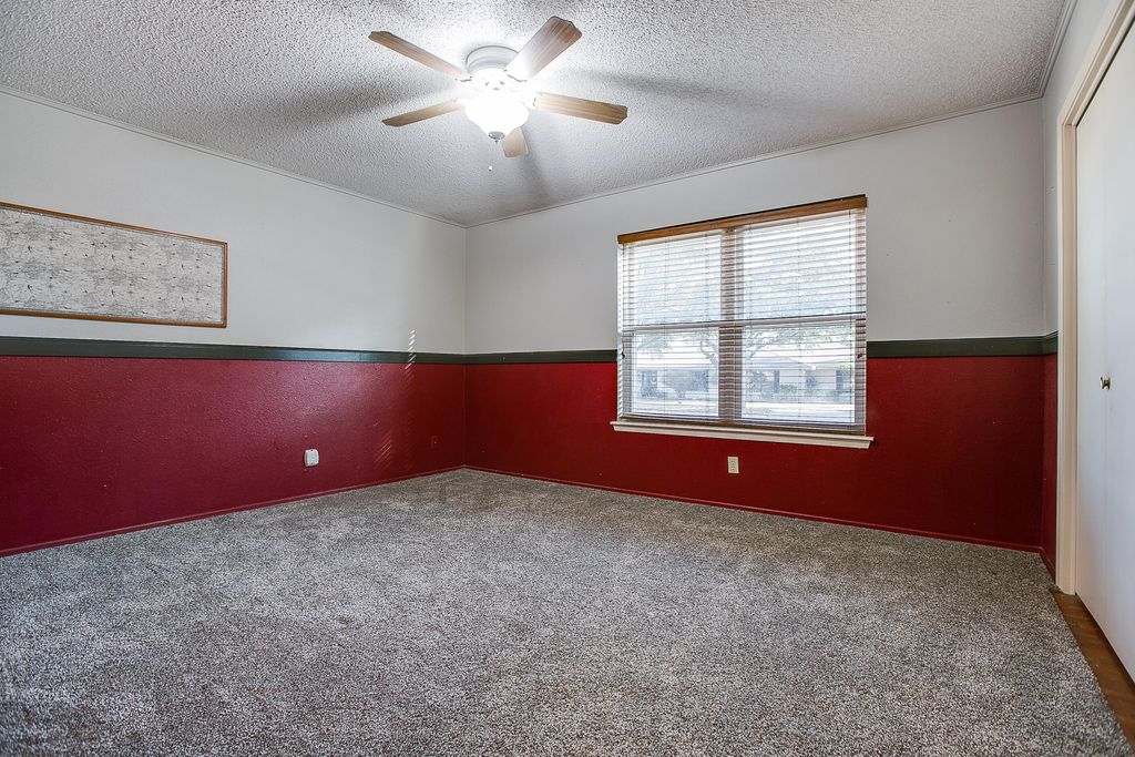 Image 19 of property listing at 3002 Palo Duro Drive, San Angelo, TX 76904