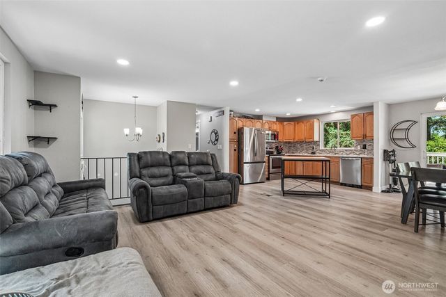 1705 161st Street S, Spanaway, WA 98387