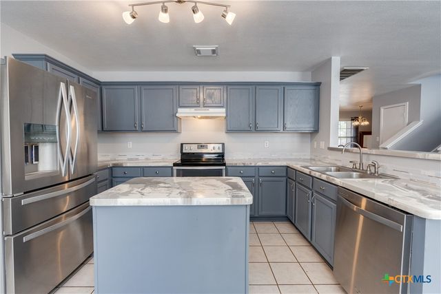 1615 Sunnycrest Circle, New Braunfels, TX 78130