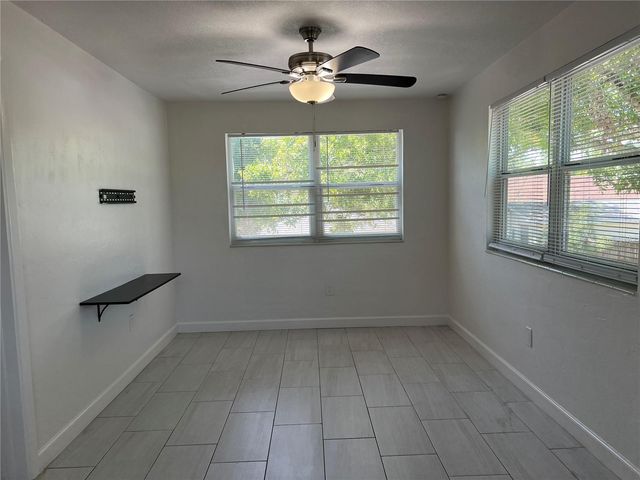 2727 17TH STREET N, St Petersburg, FL 33713