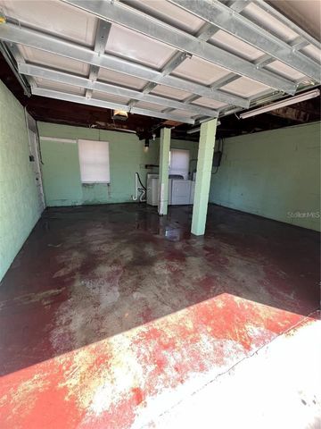 2727 17TH STREET N, St Petersburg, FL 33713