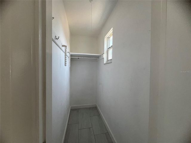 2727 17TH STREET N, St Petersburg, FL 33713