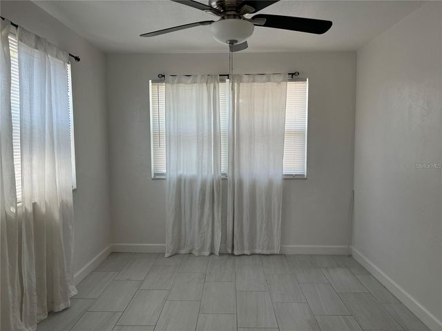 2727 17TH STREET N, St Petersburg, FL 33713