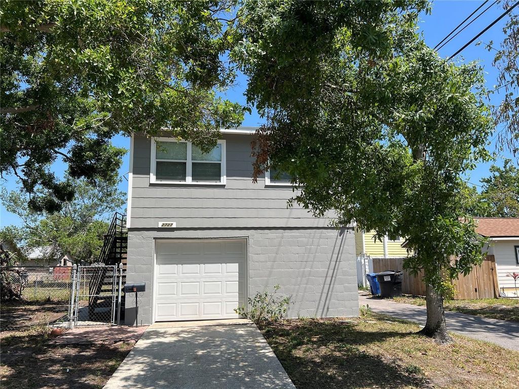2727 17TH STREET N, St Petersburg, FL 33713