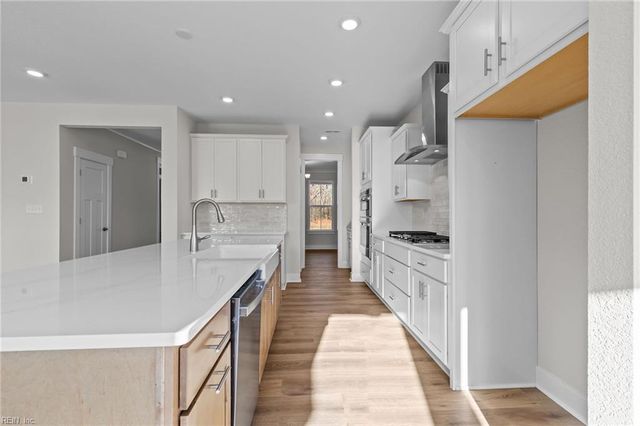 337 Rhapsody DR, Suffolk, VA 23435