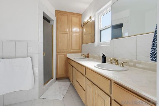 1654 LINWOOD ST 1654 LINWOOD STREET, San Diego, CA 92103