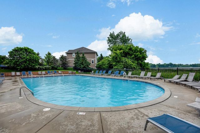 6612 Lamplight Drive, Albertville, MN 55301