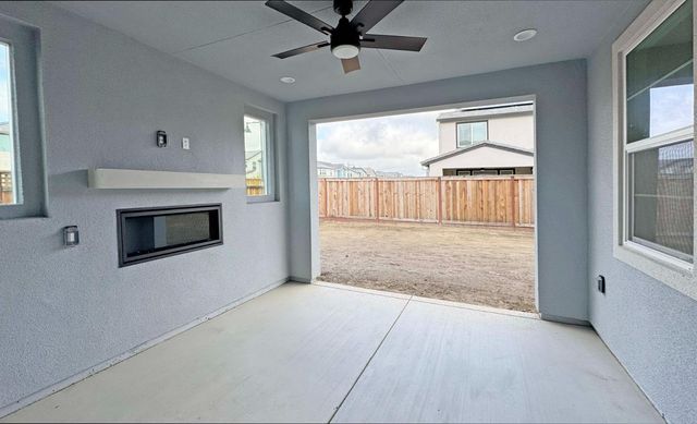3187 Bosworth St, Lathrop, CA 95330