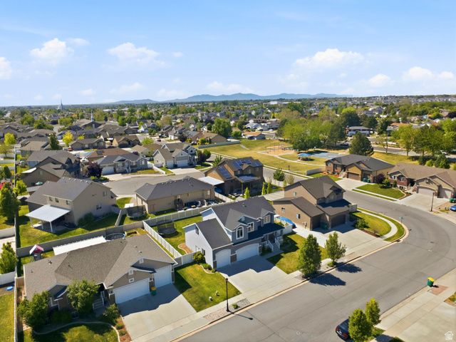 1131 S 1325 W, Clearfield, UT 84015