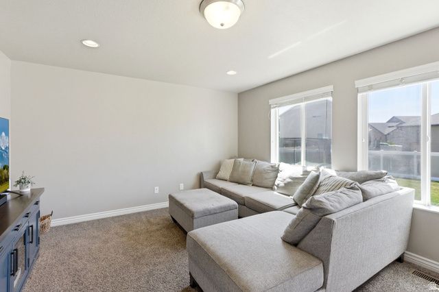 1131 S 1325 W, Clearfield, UT 84015