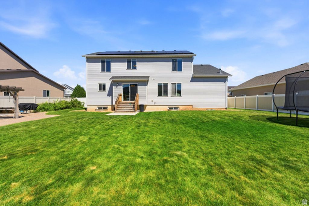 Image 31 of property listing at 1131 S 1325 W, Clearfield, UT 84015