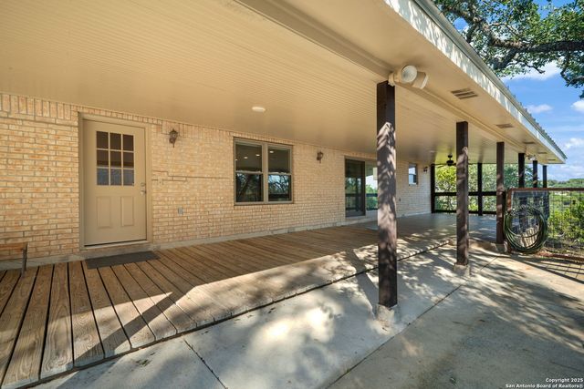 67 Sun Valley, Spring Branch, TX 78070