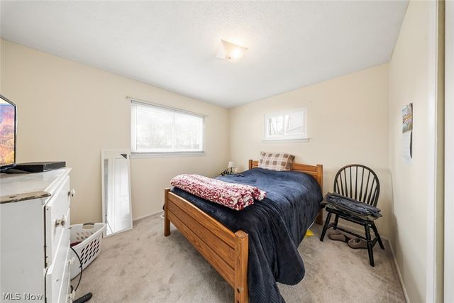 3538 Clayton Drive, North Olmsted, OH 44070