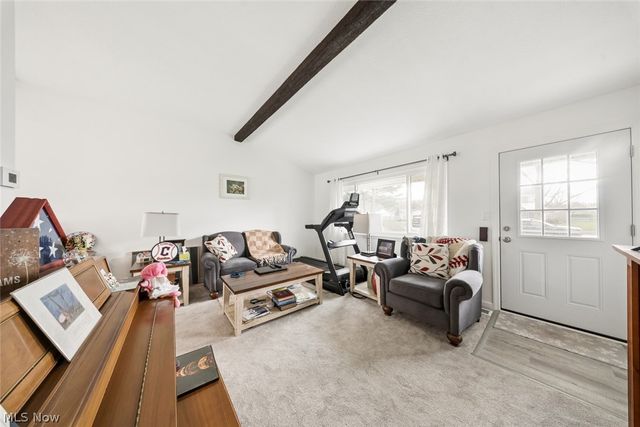 3538 Clayton Drive, North Olmsted, OH 44070