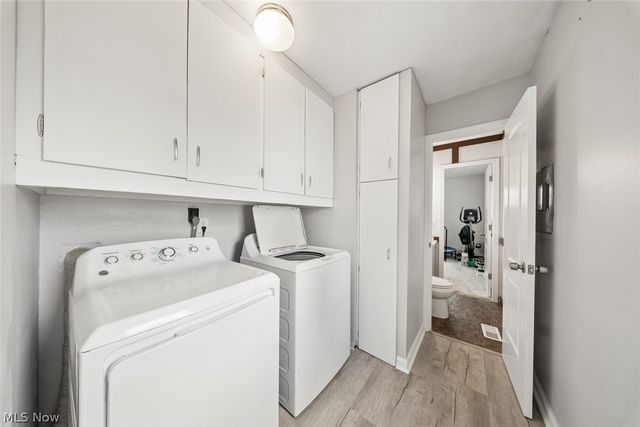 3538 Clayton Drive, North Olmsted, OH 44070