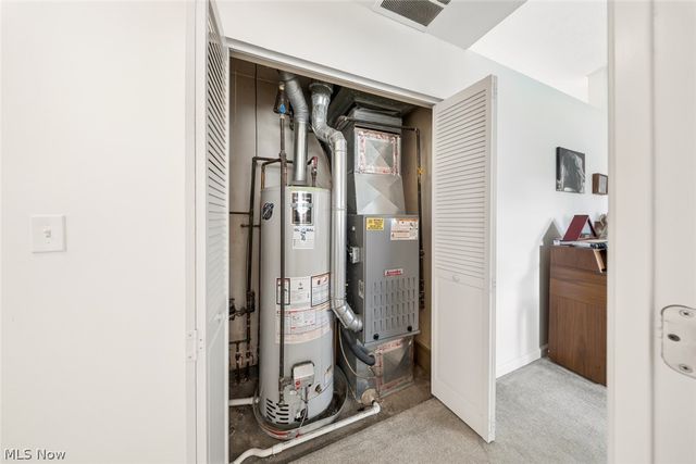 3538 Clayton Drive, North Olmsted, OH 44070