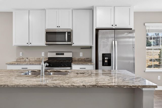 6601 Hinterland Trail S, Cottage Grove, MN 55016