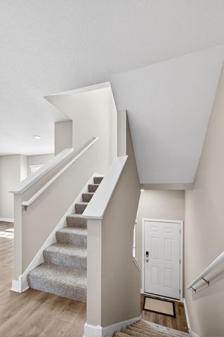 6601 Hinterland Trail S, Cottage Grove, MN 55016