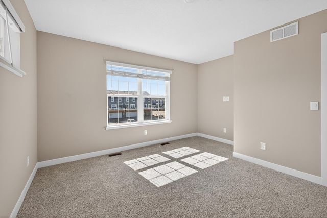 6601 Hinterland Trail S, Cottage Grove, MN 55016