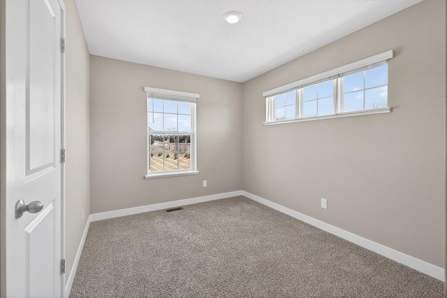 6601 Hinterland Trail S, Cottage Grove, MN 55016