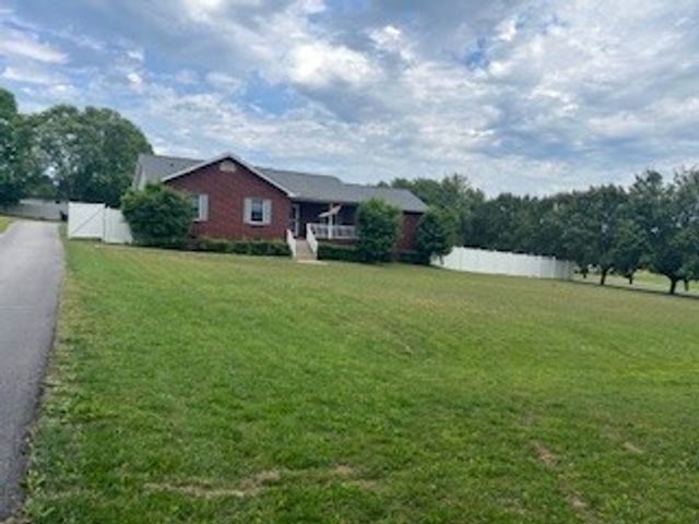 1134 Pardue Rd, Ashland City, TN 37015