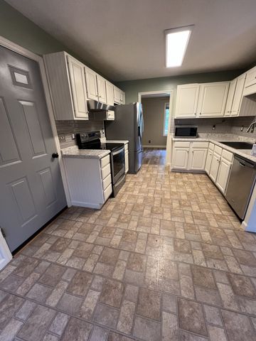 1134 Pardue Rd, Ashland City, TN 37015