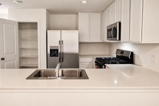 14978 N Ascot Bend Circle, Conroe, TX 77306